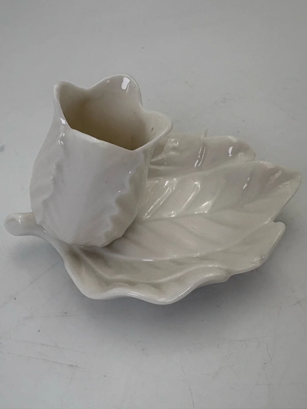 Vintage White Porcelain Leaf/Flower Toothpick Holder or Trinket/Jewelry Dish